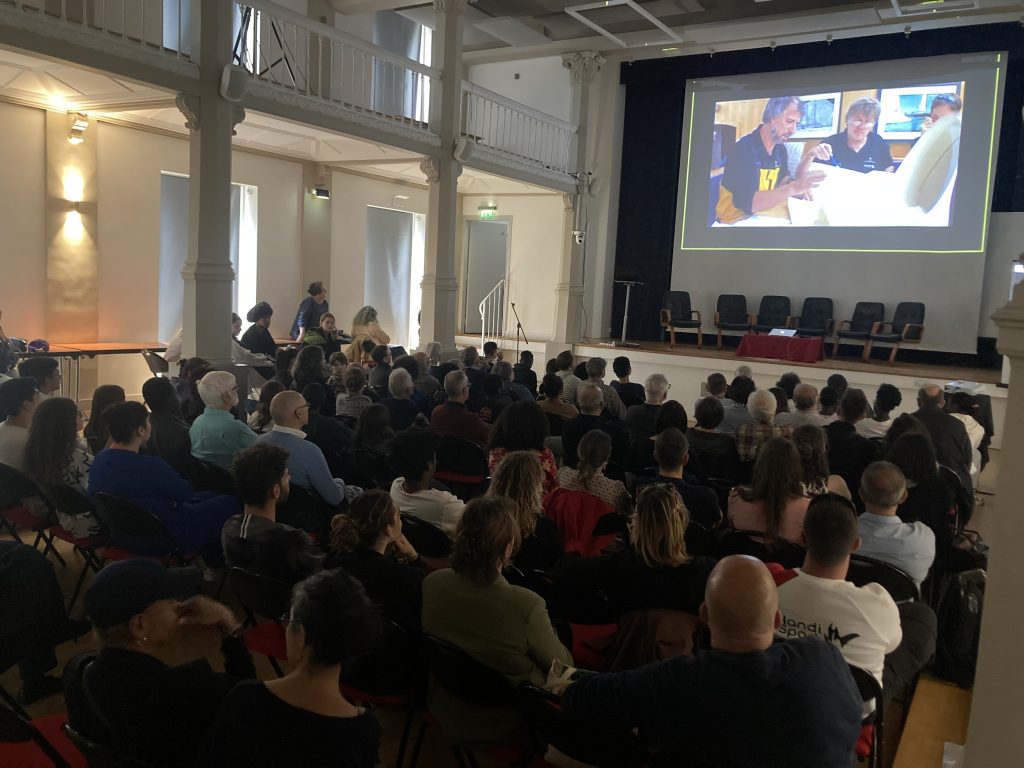 Colloque Le Sport des Sourds, d’hier à aujourd’hui, photo de la salle