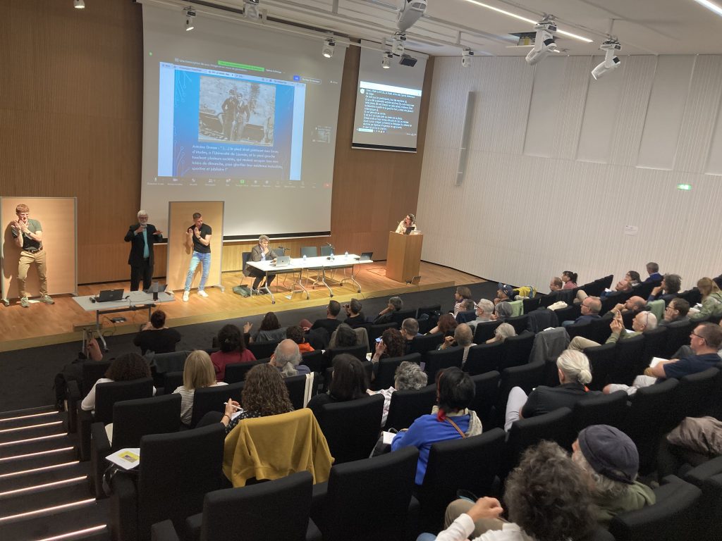 Colloque Le Sport des Sourds, d’hier à aujourd’hui, photo de la salle
